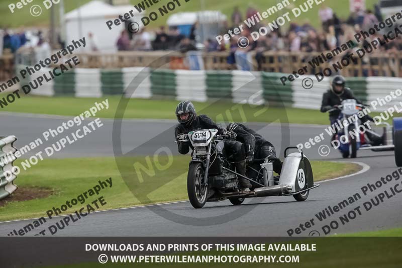 Vintage motorcycle club;eventdigitalimages;mallory park;mallory park trackday photographs;no limits trackdays;peter wileman photography;trackday digital images;trackday photos;vmcc festival 1000 bikes photographs